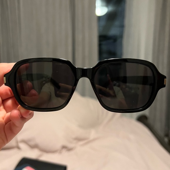 Original Saint Laurent sunnies. $580 - Picture 1 of 3
